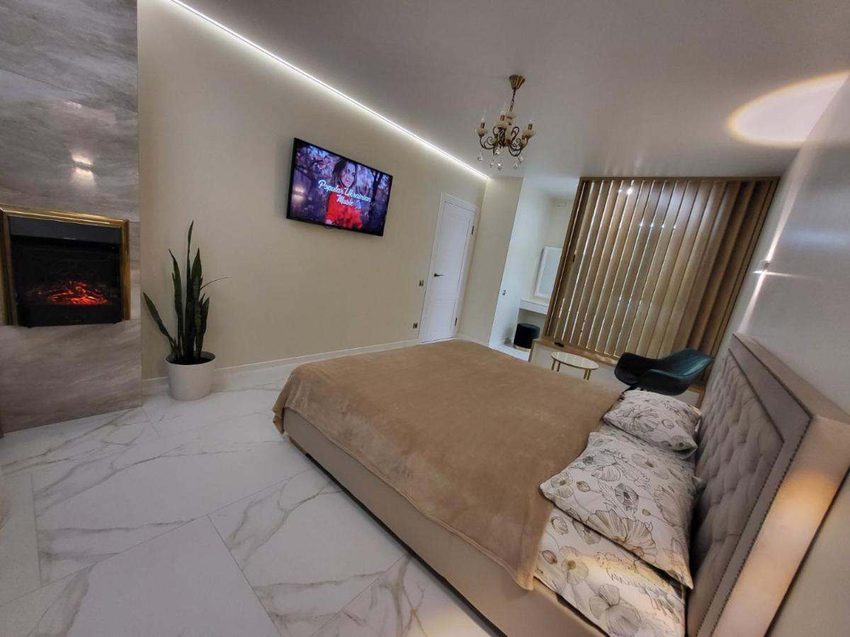 Prestige-Gold Apartment Rivne Exterior photo